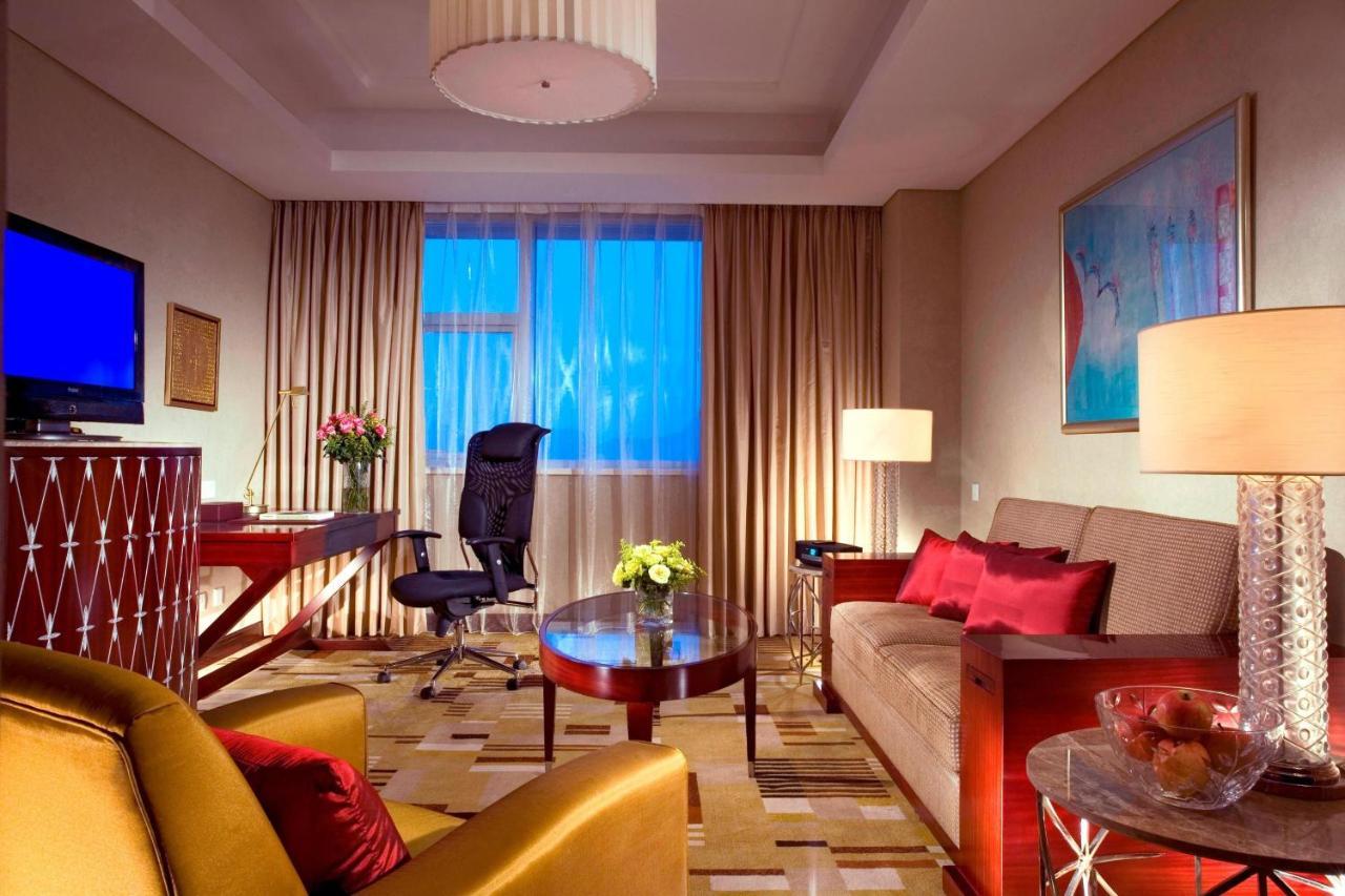 Sheraton Guiyang Hotel Bagian luar foto