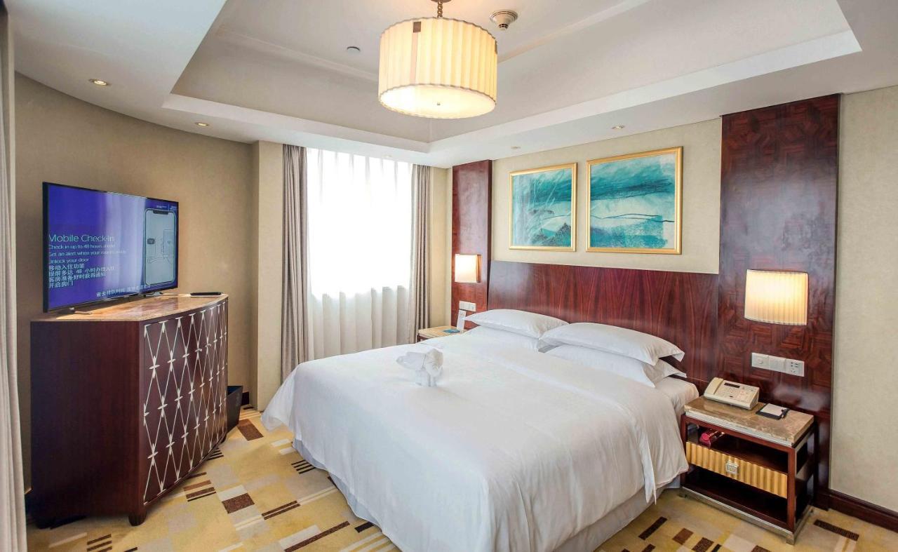 Sheraton Guiyang Hotel Bagian luar foto