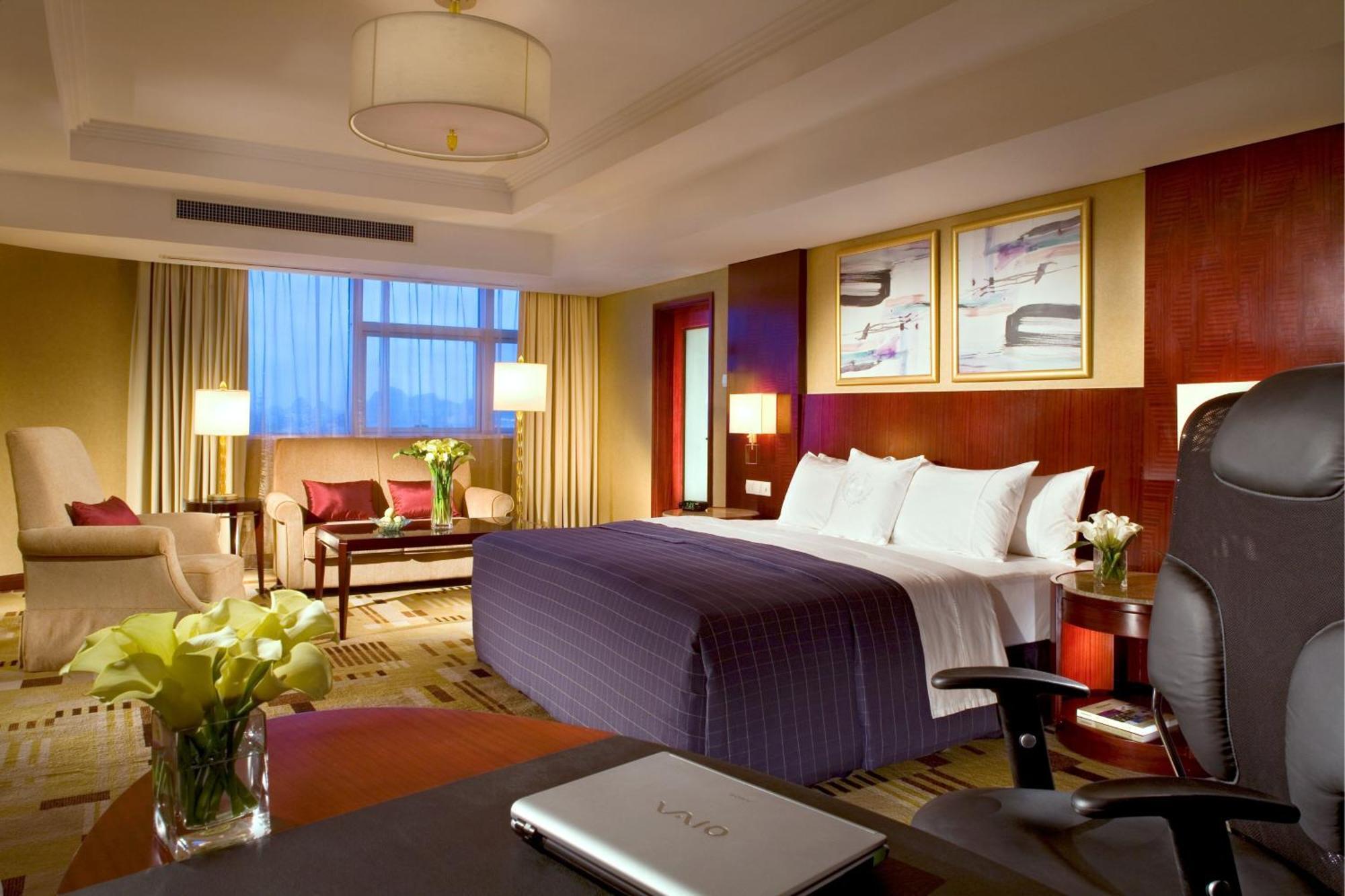 Sheraton Guiyang Hotel Bagian luar foto