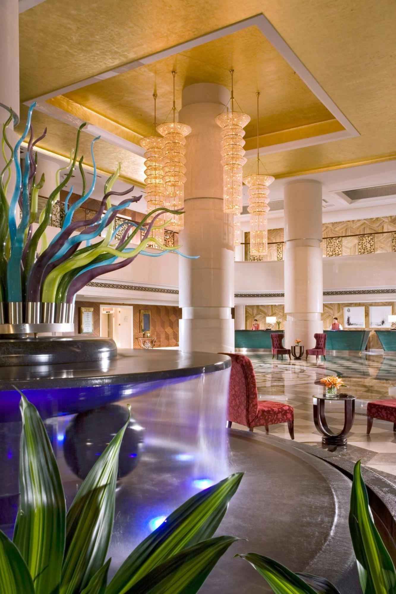 Sheraton Guiyang Hotel Bagian luar foto
